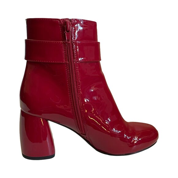 Nine West Red Patent Leather Mod Ankle Boots Size 6.5 - Picture 2 of 9